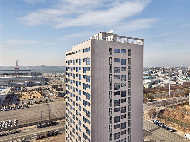 Western Bay Marina Hotel Pchjongtchek Exteriér fotografie