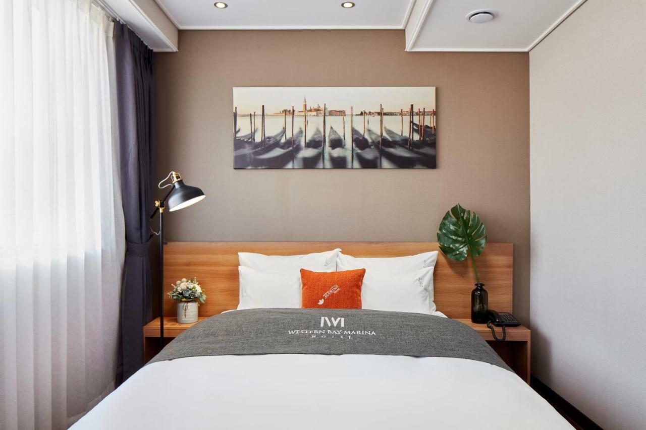 Western Bay Marina Hotel Pchjongtchek Exteriér fotografie